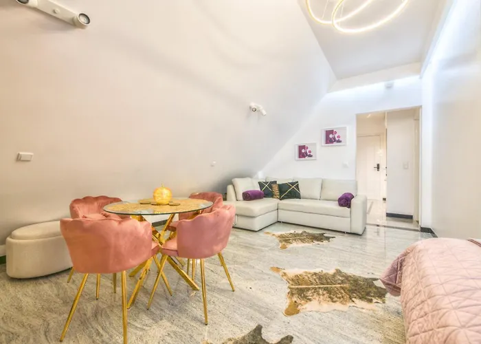 Premium Happiness On The Motlawa River * Gdańsk